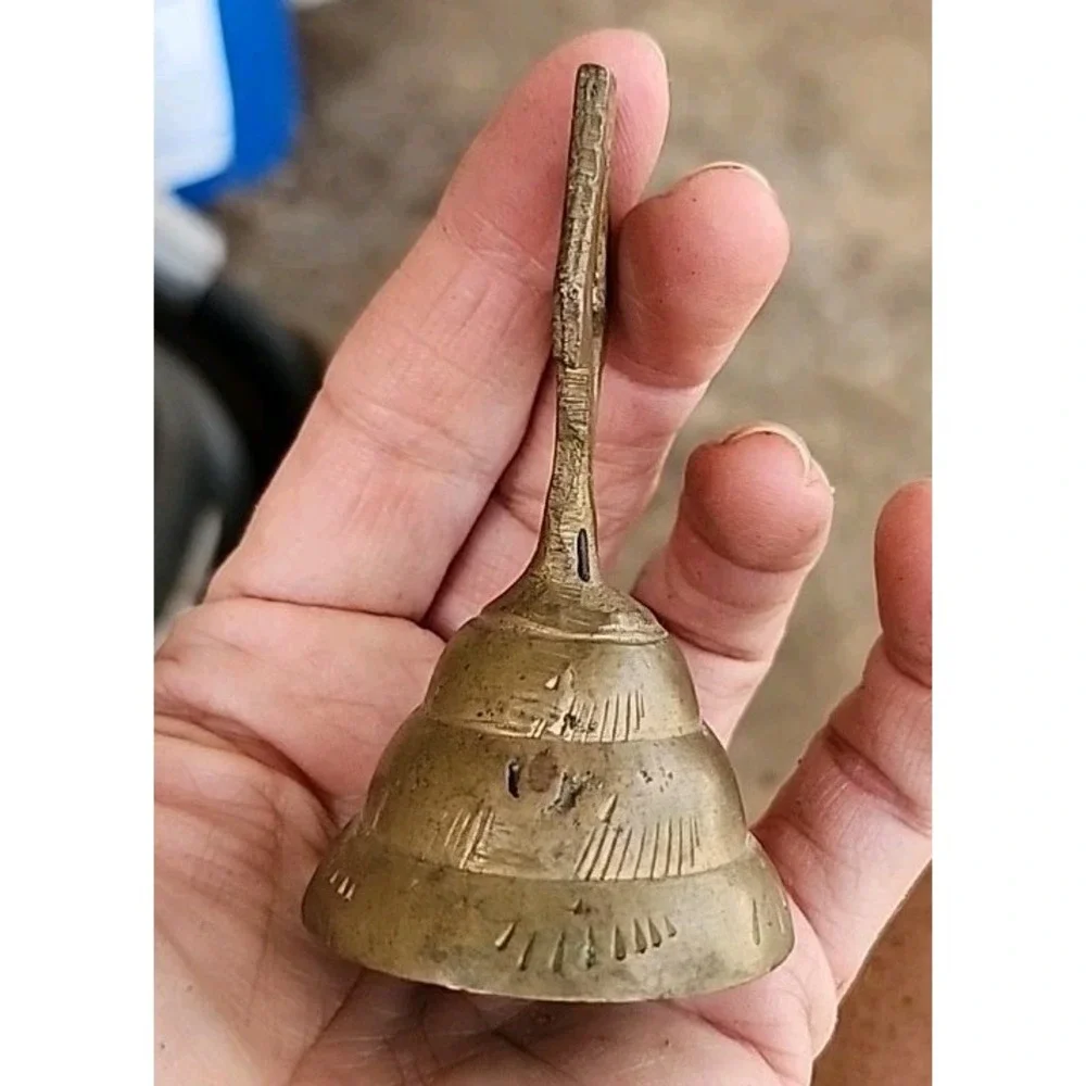 Brass Bell Incised Accents Mantel Decor 2‎ 3/4 Inches Tall